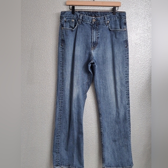 Lucky Brand Men's Relaxed Fit Jeans        Size 34/29 - Picture 1 of 4
